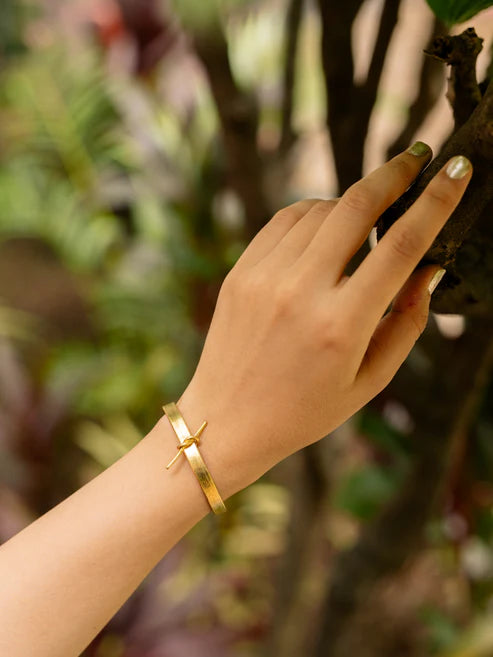 Stride Brass Adjustable Bracelet (Anti Tarnish) - I